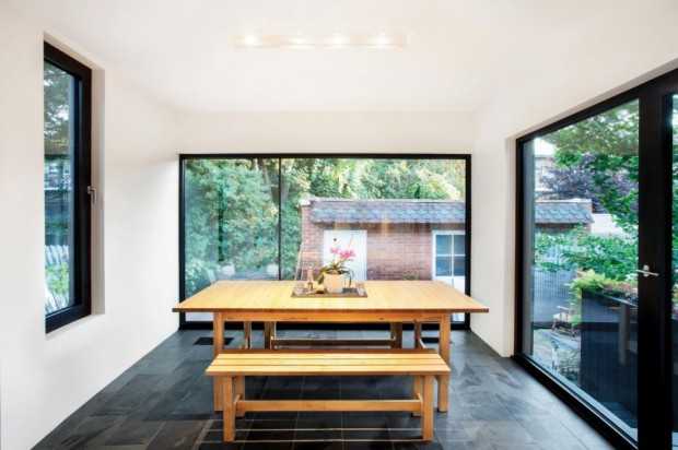 Мінімалізм 2026: Концепція Концепція розширення старого будинку в стилі мінімалізму 2026 з дерев'яною обробкою.