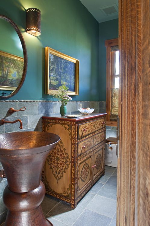 Східна гармонія Ванна в східному стилі, поєднуюча сучасність та традиційні східні елементи.