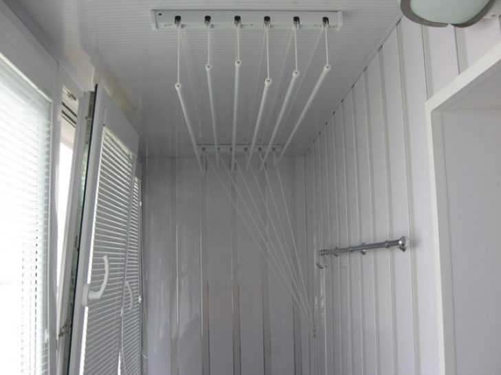 Міцна металева сушарка Міцна та надійна сушарка для білизни з металевим каркасом