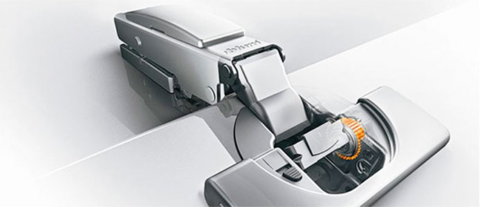 Різновиди петель Кухонні петлі для внутрішнього та зовнішнього монтажу: особливості та відмінності