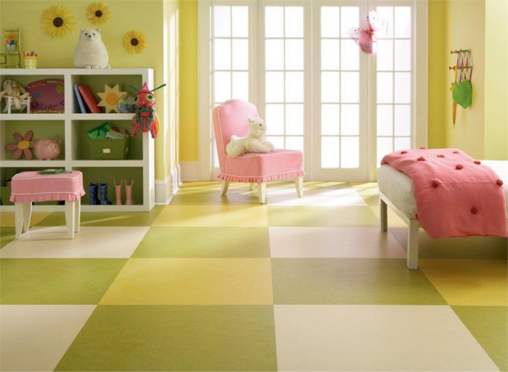Яскравий мармолеум в дитячій Натуральний лінолеум (мармолеум) яскравого кольору: безпечне покриття для дитячої кімнати 2026