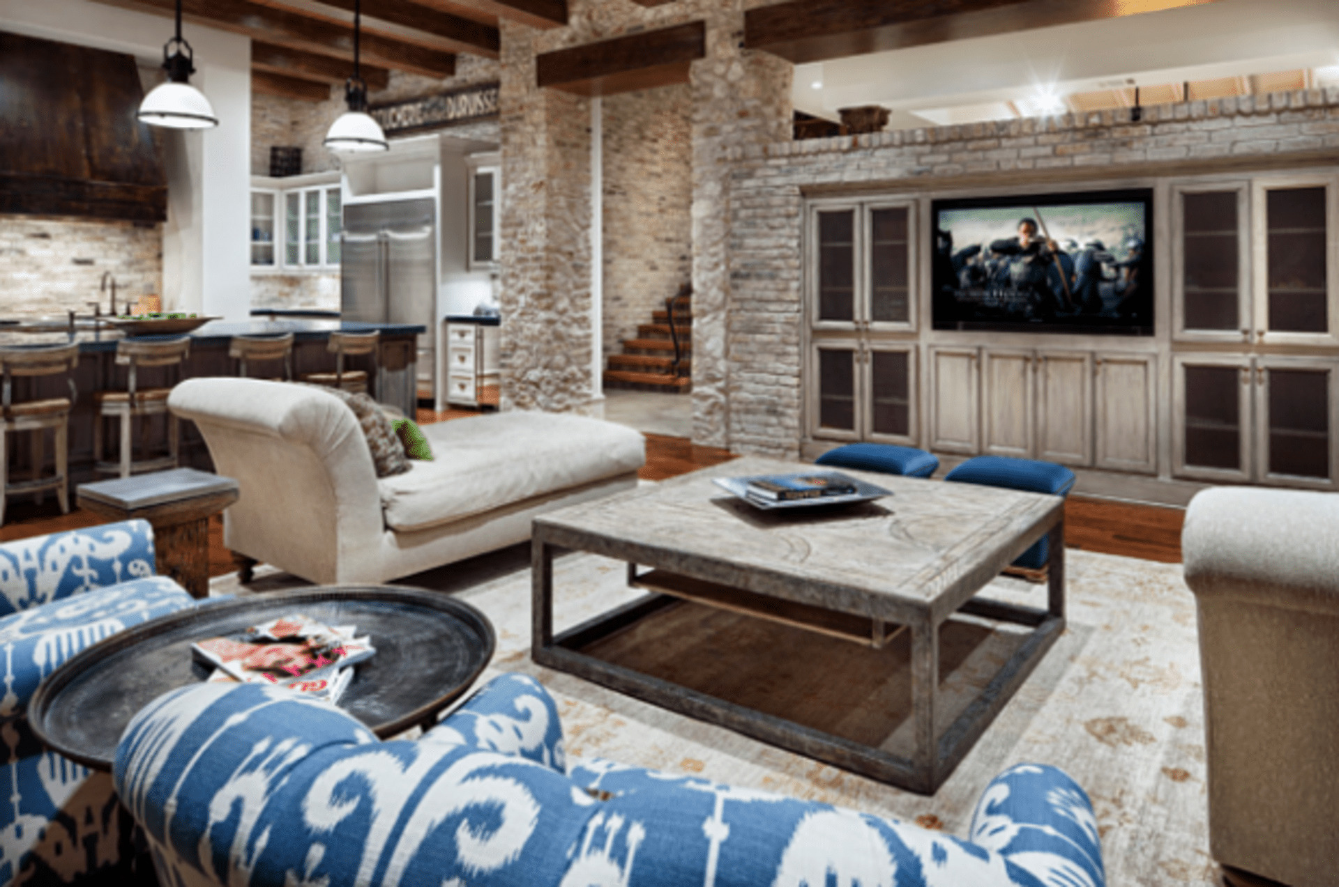 Дизайн: камінь і дерево Рустикальний дизайн інтер'єру: кам'яна кладка, натуральні матеріали та сучасні акценти, Техас 2026.