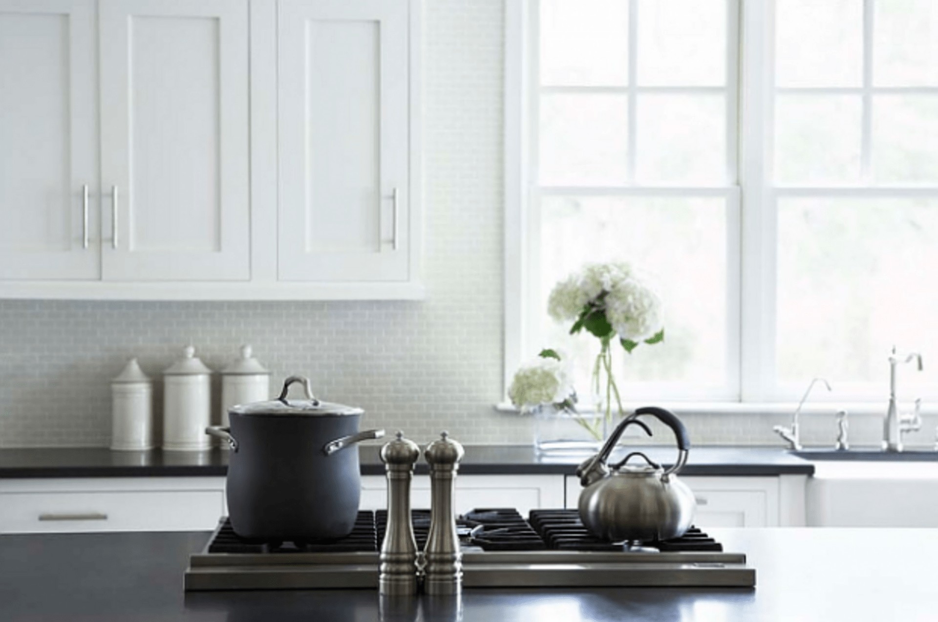 Відкритий простір Palmetto Bluff Відкритий простір в будинку Palmetto Bluff: гармонія між внутрішнім та зовнішнім простором.