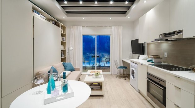 Світлі тони = більше простору Світлі стіни та підлога ефективно розширюють простір, створюючи відчуття легкості.